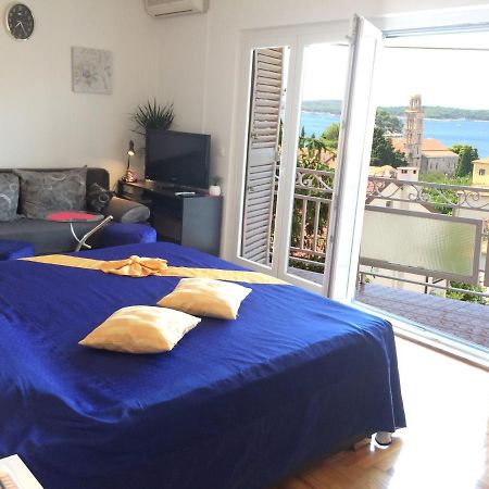 Apartment Elena 40 M2 With Beautiful Wide Sea Views 3 Stars Hvar Town Luaran gambar
