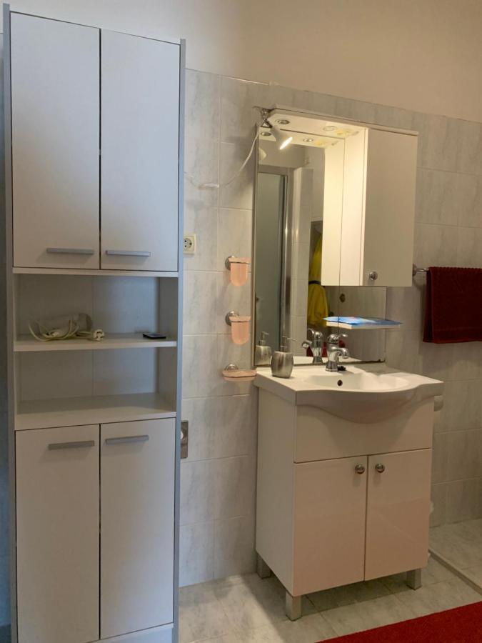 Apartment Elena 40 M2 With Beautiful Wide Sea Views 3 Stars Hvar Town Luaran gambar